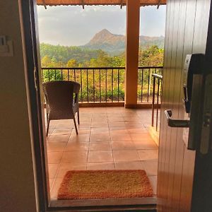 Deluxe Double Room Extra Bed